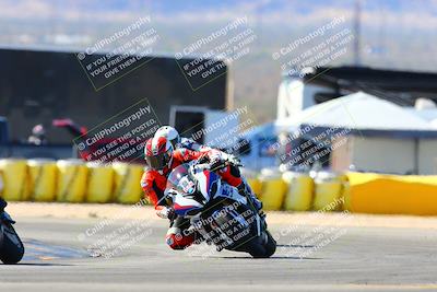 media/Feb-12-2022-SoCal Trackdays (Sat) [[3b21b94a56]]/Turn 2 (1045am)/